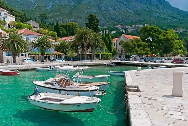 Apartment Cozy Mlini